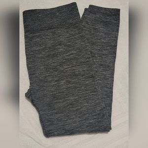 Black and Grey XL leggings